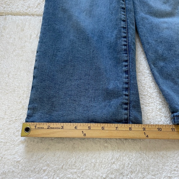 Habitual Wide Leg Jeans Girls Size 10 Blue Pleated Front Medium Wash Pockets - Picture 13 of 13